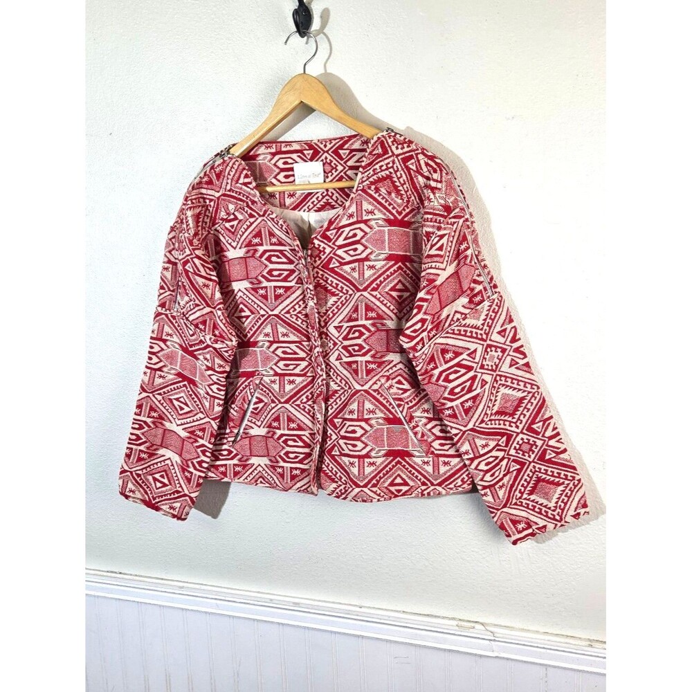 Line & Dot Red Cream Large Geometric Aztec Boho Cropped Jacket Zip Front Cotton